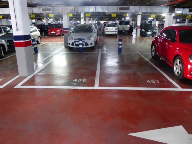 Parking Low Cost Hospital - Plazas
